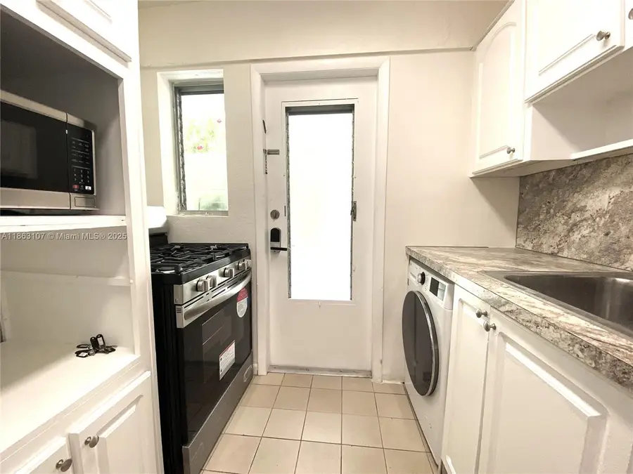 932 Euclid Ave #2, Miami Beach, FL 33139 - Image #3