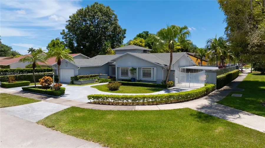 11680 SW 92nd St, Miami, FL 33176 - Image #3