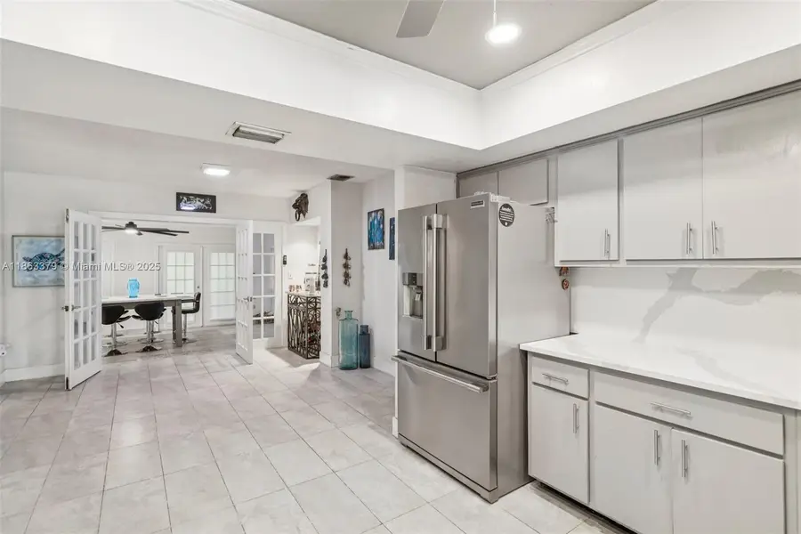 2441 SW 43rd Ave, Fort Lauderdale, FL 33317 - Image #3