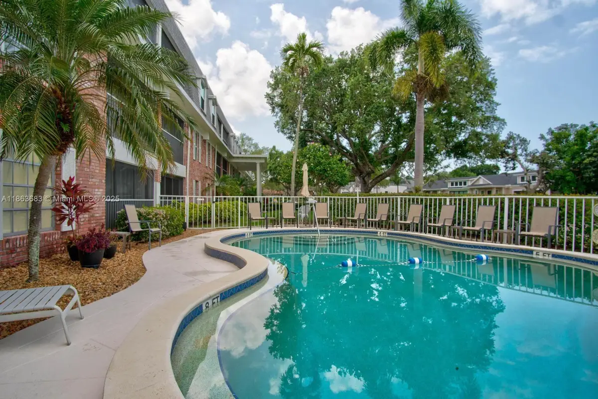 1900 Alamanda #108, Naples, FL 34102 - Image #1