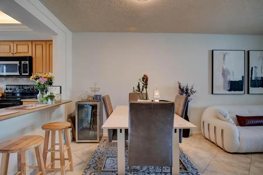 1900 Alamanda #108, Naples, FL 34102 - Image #3