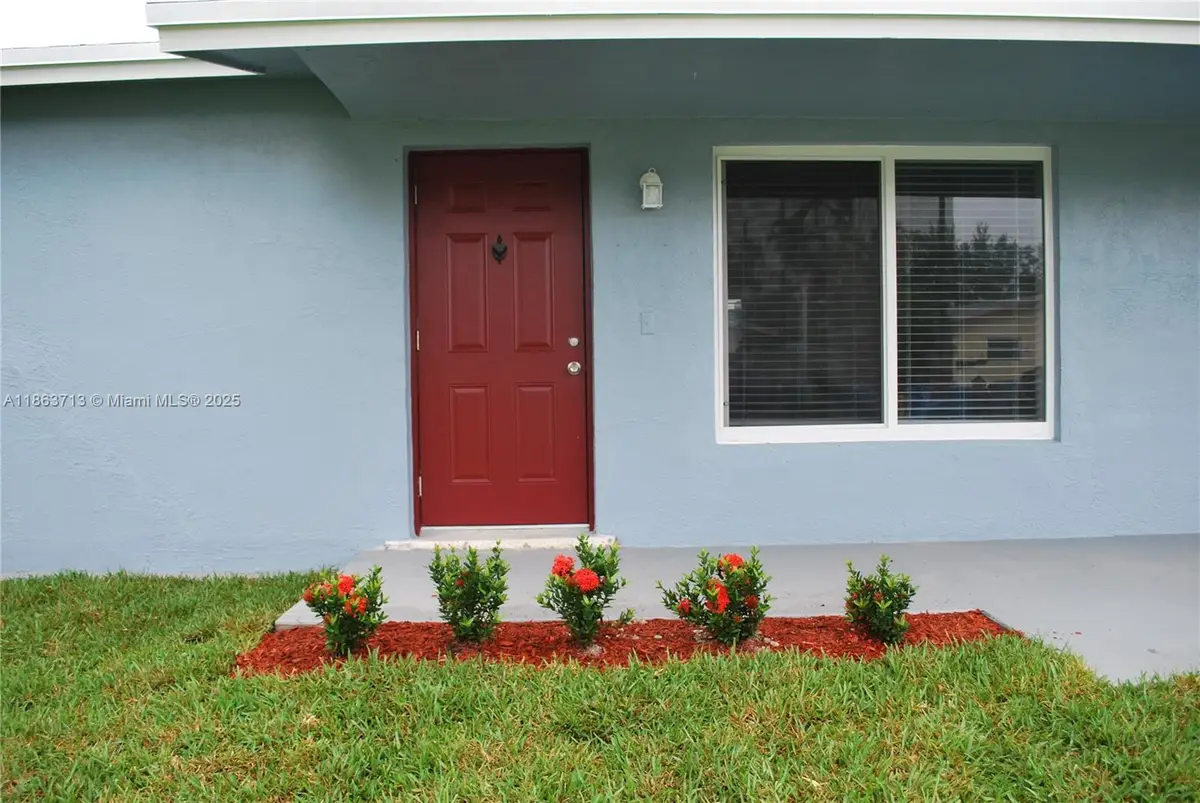 3621 NE 1st Ter, Oakland Park, FL 33334 - Image #1