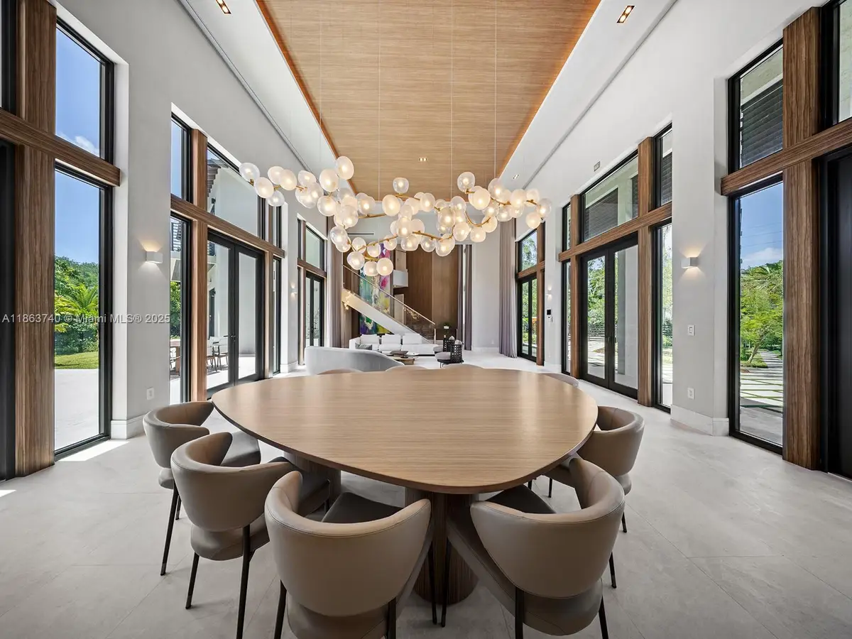 5700 SW 91st St, Pinecrest, FL 33156 - Image #1