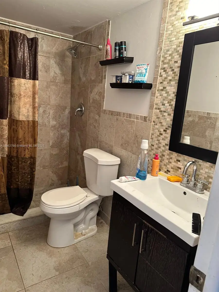 11208 SW 67th Ter, Miami, FL 33173 - Image #2