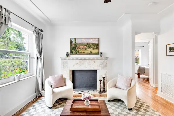 244 NW 44th St, Miami, FL 33127