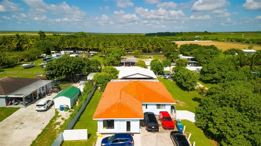 36520 SW 214th Ave, Homestead, FL 33034 - Image #3