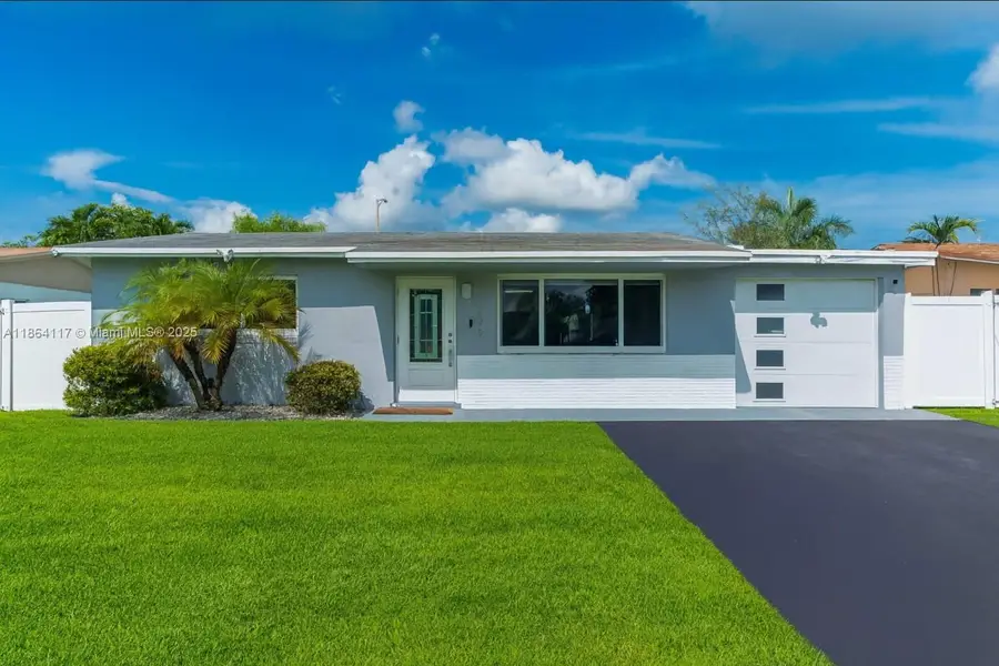 5209 SW 95th Ave, Cooper City, FL 33328 - Image #2