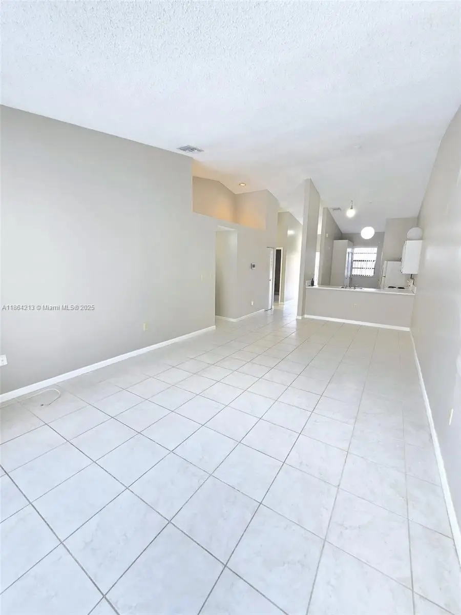 6708 NW 193rd Ter, Hialeah, FL 33015 - Image #1