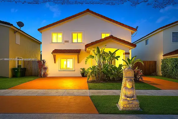 15502 SW 137th Pl, Miami, FL 33177