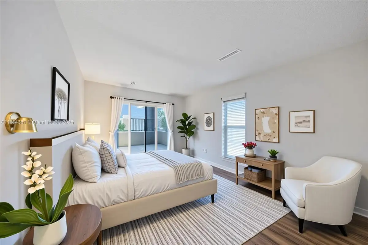 5839 SW 74th Ter #305, South Miami, FL 33143 - Image #1