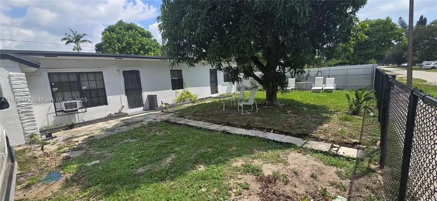 2365 NW 89th St, Miami, FL 33147 - Image #3