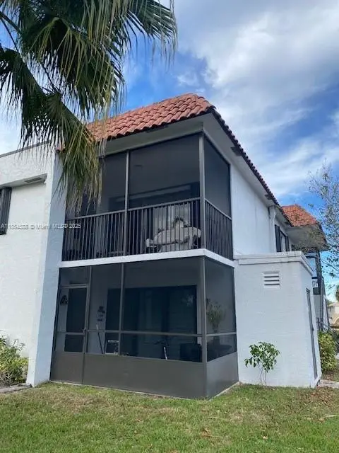 286 Racquet Club Rd #201, Weston, FL 33326 - Image #2