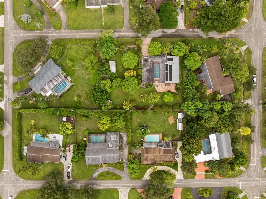 17625 SW 91st Ave., Palmetto Bay, FL 33157 - Image #2