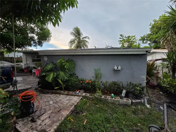 3433 SW 12th Pl, Fort Lauderdale, FL 33312