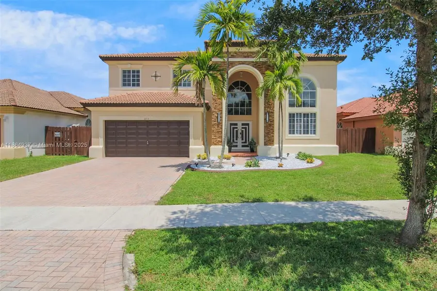 1033 NE 35th Ave, Homestead, FL 33033 - Image #2