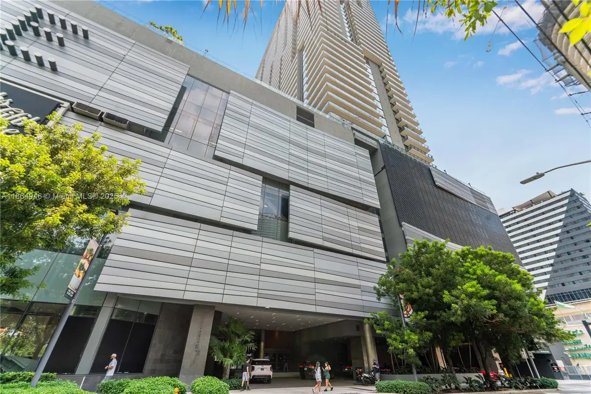 88 SW 7th St #2910, Miami, FL 33130 - #1