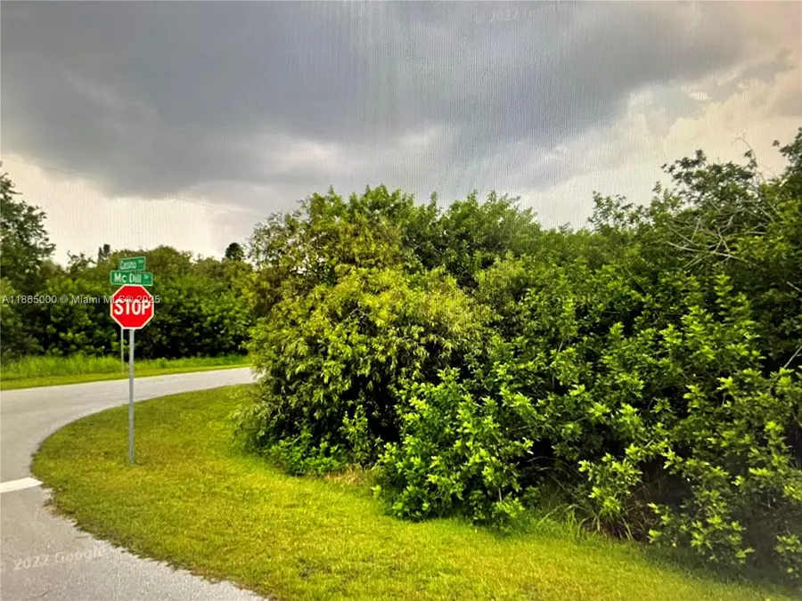 532 Ramblewood St., Port Charlotte, FL 33953 - Image #2