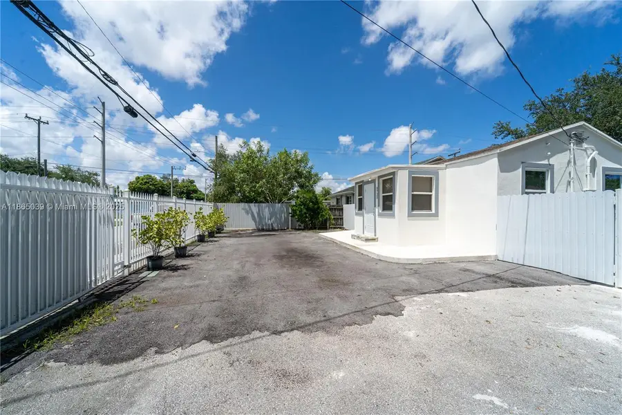 5725 NW 24th Ave, Miami, FL 33142 - Image #2