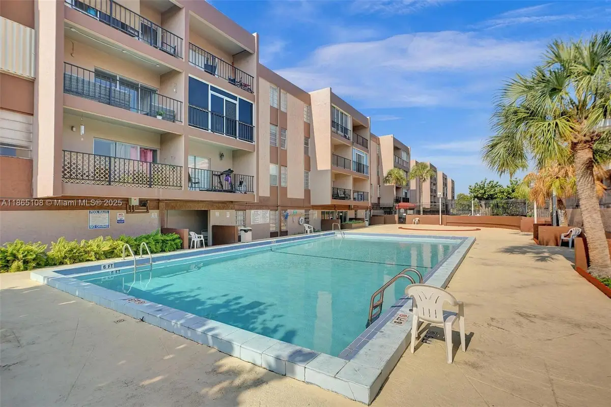 1900 W 68th St #C203, Hialeah, FL 33014 - Image #1