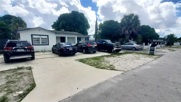 10529 NW 35th Ave, Miami, FL 33147