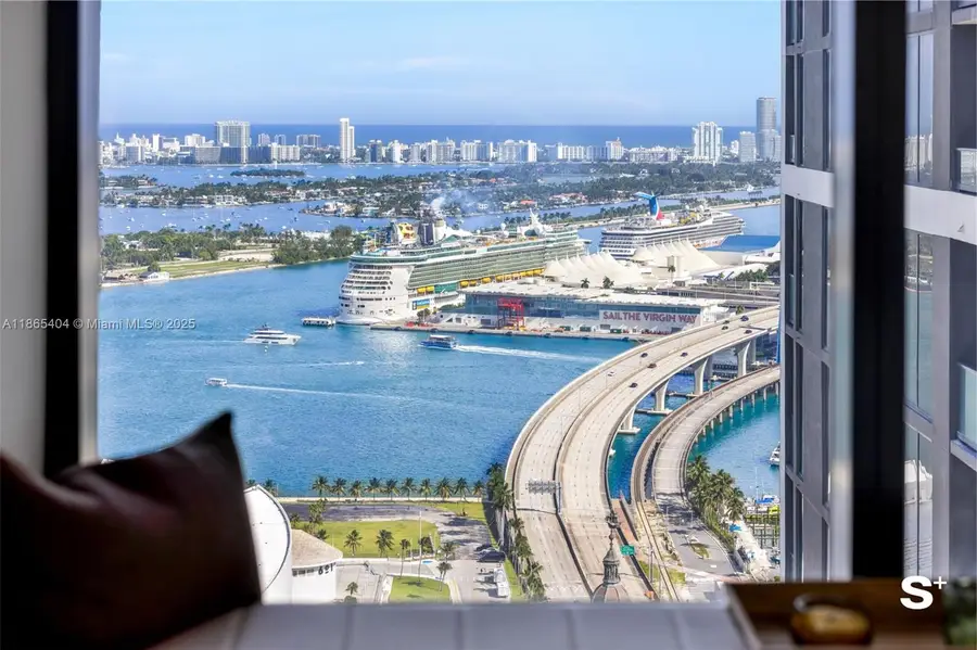 159 NE 6th St #3601, Miami, FL 33132 - Image #3