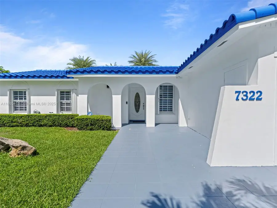 7322 SW 134th Pl, Miami, FL 33183 - Image #3