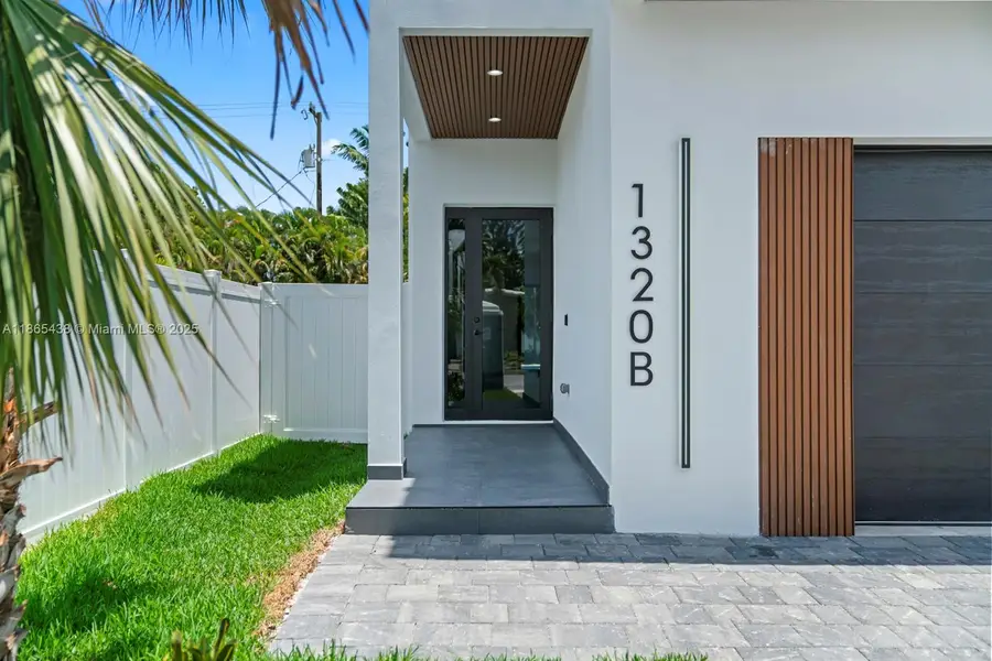 1320 NE 16th Ave #B, Fort Lauderdale, FL 33304 - Image #3