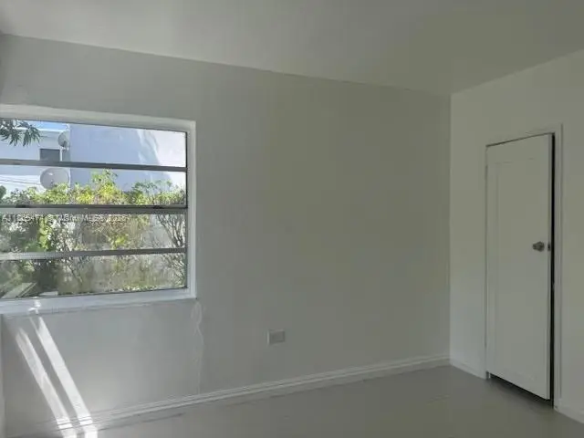 1258 Marseille Dr #2, Miami Beach, FL 33141 - Image #3