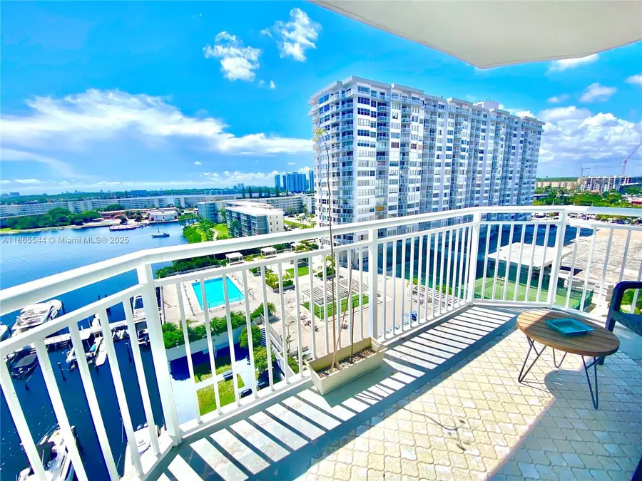 Address Withheld By Seller, Aventura, FL 33160 - Image #3