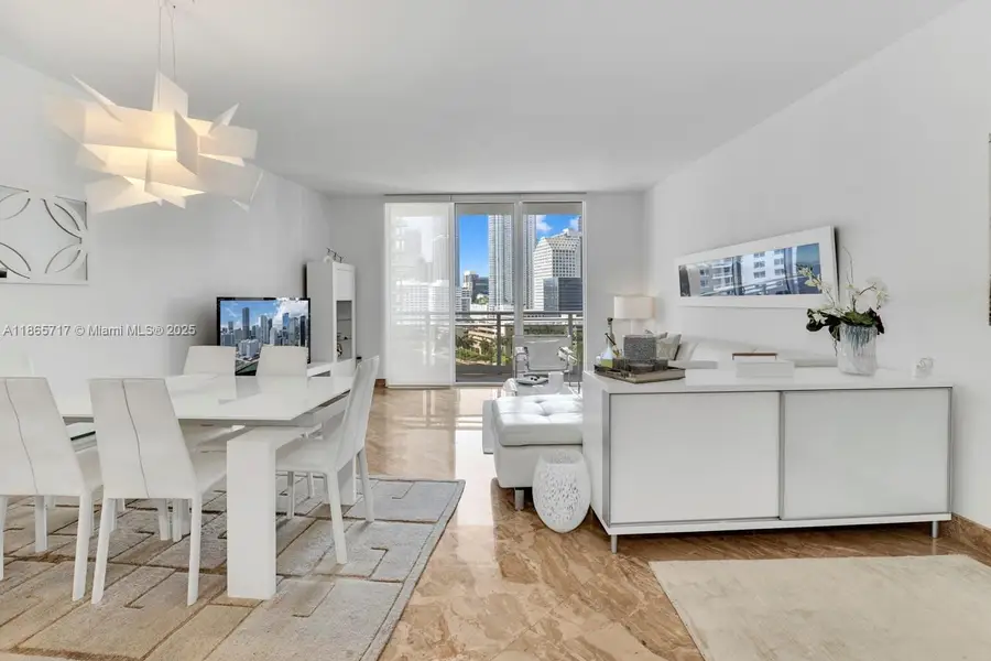901 Brickell Key Blvd #1409, Miami, FL 33131 - Image #2