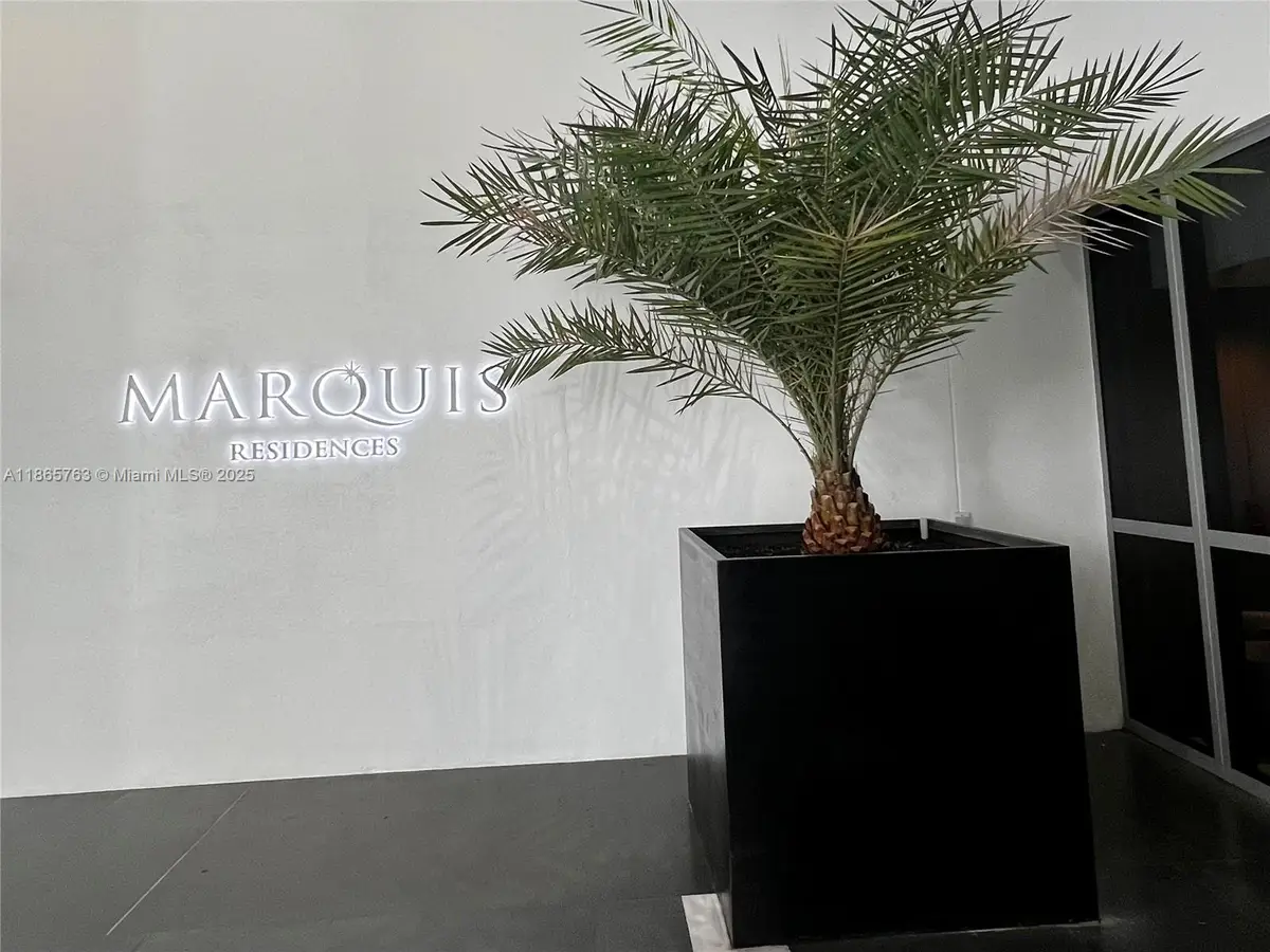 1100 Biscayne Blvd #1706, Miami, FL 33132 - Image #1