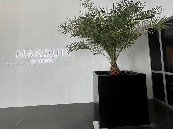 1100 Biscayne Blvd #1706, Miami, FL 33132