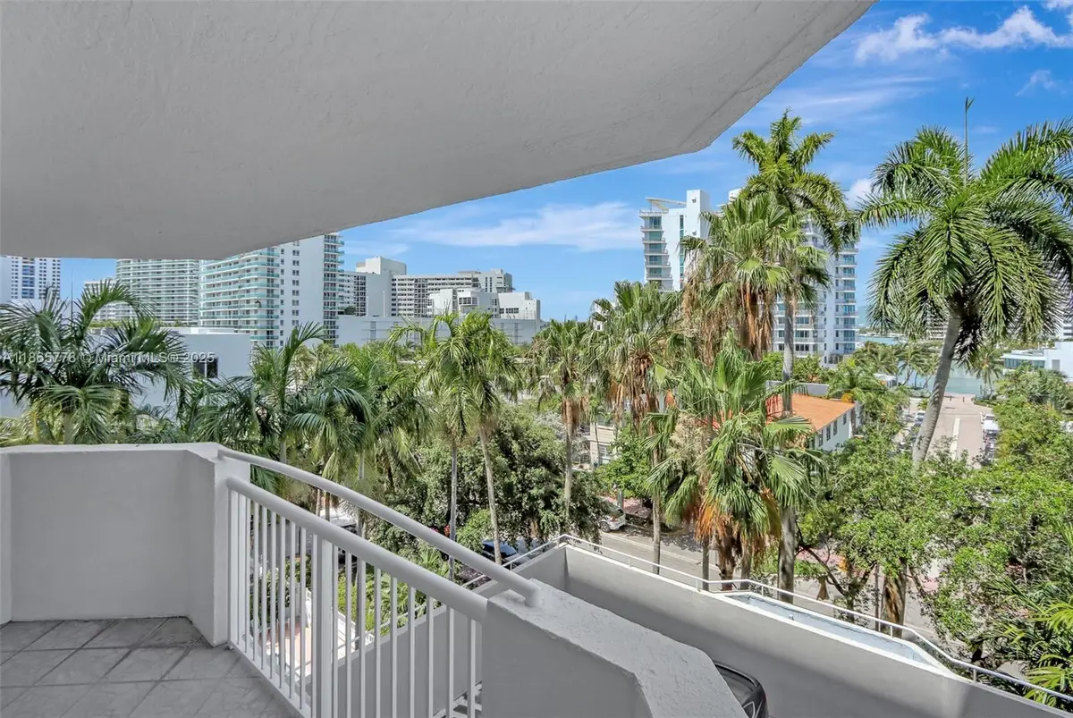 1621 Bay Rd #506, Miami Beach, FL 33139 - Image #1