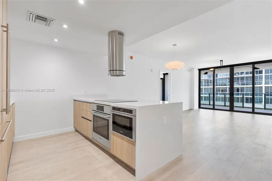 9901 W Bay Harbor Dr #402, Bay Harbor Islands, FL 33154 - Image #2