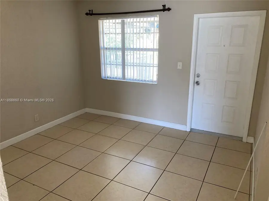 4831 NW 9 Ct, Plantation, FL 33317 - Image #2