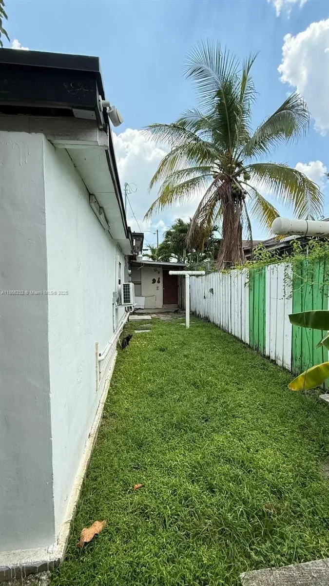 2610 NW 19th Ave, Miami, FL 33142 - Image #2