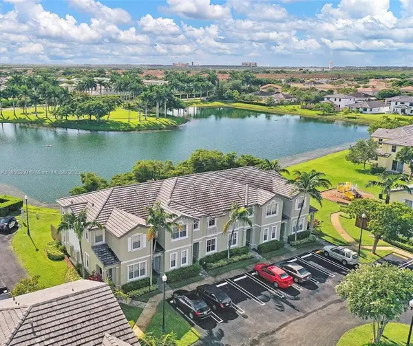 205 SE 29th Ter #1, Homestead, FL 33033