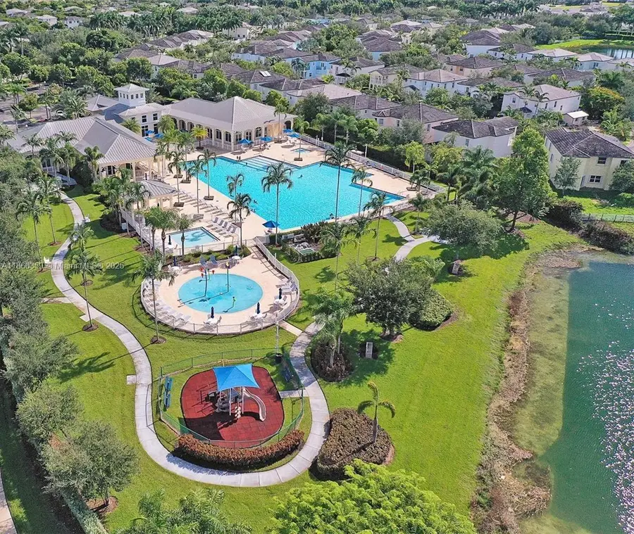 205 SE 29th Ter #1, Homestead, FL 33033 - Image #3