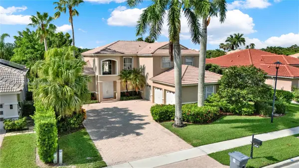 18708 Ocean Mist Dr, Boca Raton, FL 33498