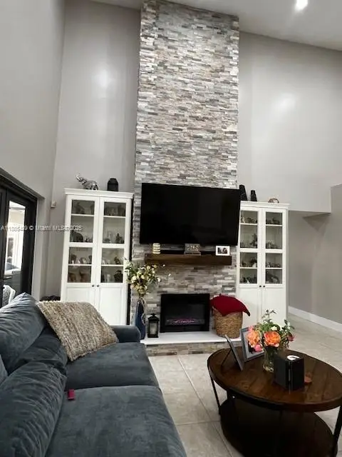 16131 SW 79th Ter, Miami, FL 33193 - Image #1