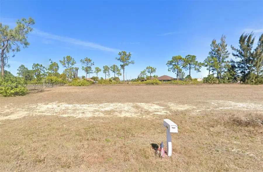 2707 NW 26th St, Cape Coral, FL 33993 - Image #3