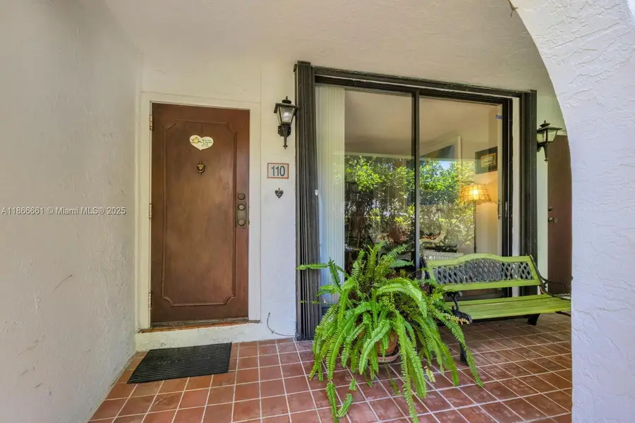 265 Grapetree Dr #110, Key Biscayne, FL 33149 - Image #2