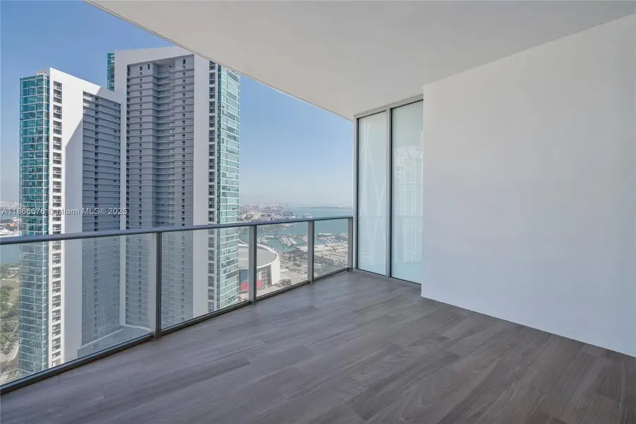 851 NE 1st Ave #3203, Miami, FL 33132 - Image #3