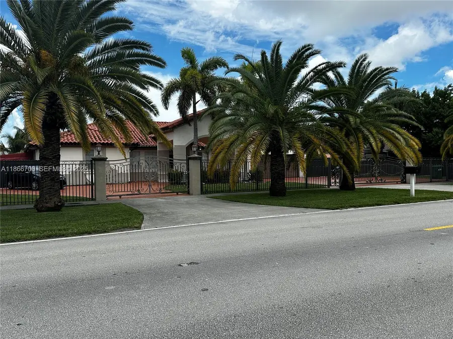 12365 NW 6th St, Miami, FL 33182 - Image #2