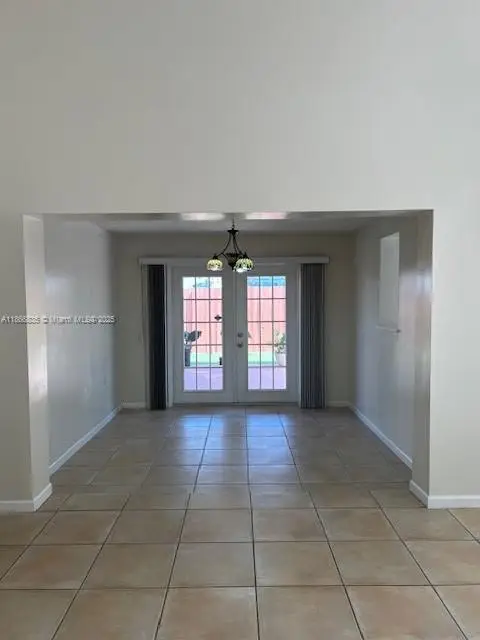 8059 NW 191st St, Hialeah, FL 33015 - Image #3