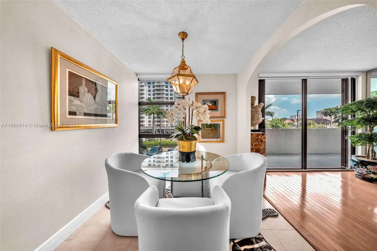 600 Biltmore Way #201, Coral Gables, FL 33134 - Image #1
