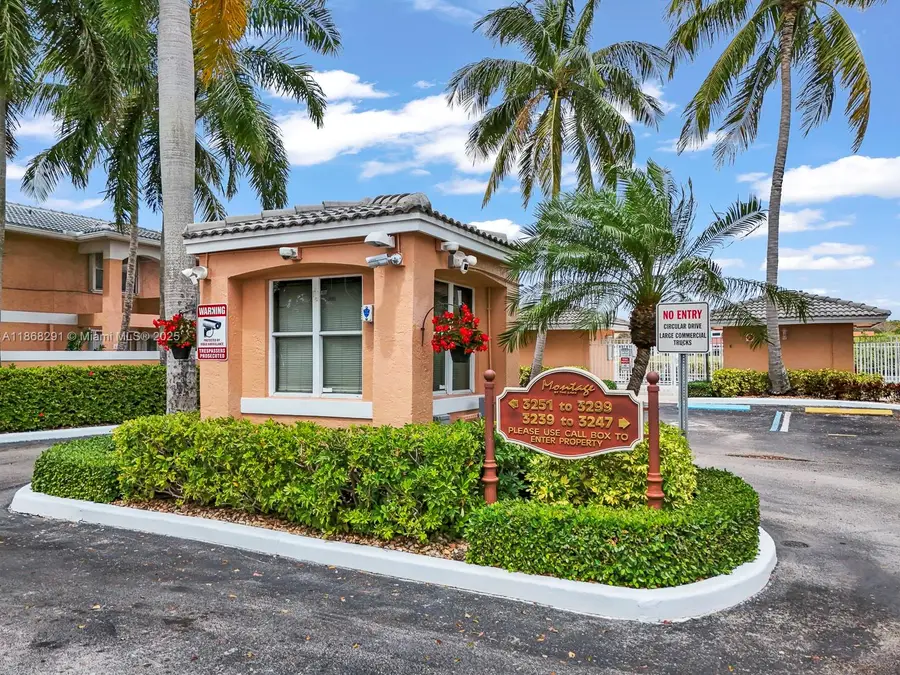 3239 NW 44th St #6, Oakland Park, FL 33309 - Image #3