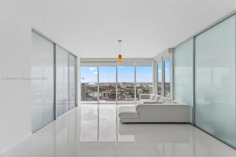 1040 Biscayne Blvd #3106, Miami, FL 33132 - Image #2