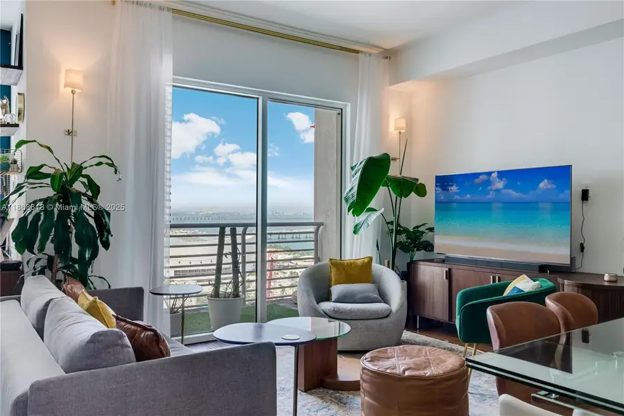 234 NE 3rd St #LPH06, Miami, FL 33132 - #3