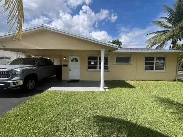 2601 NW 53rd St, Tamarac, FL 33309